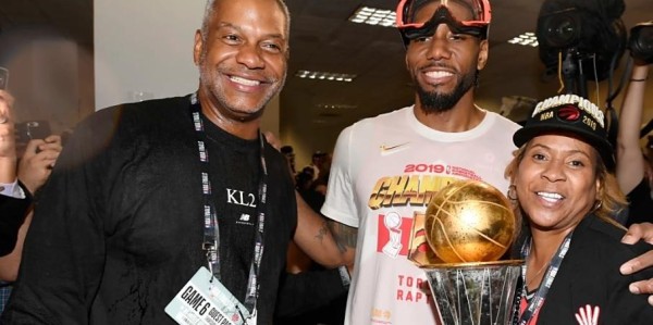 毫无下限啊！伦纳德阴阳合同事件再猛料！钱到位再打球？