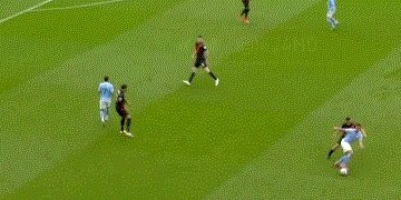 MK体育官方网站-【英超】德布劳内传射 阿圭罗2球 曼城5比0胜埃弗顿