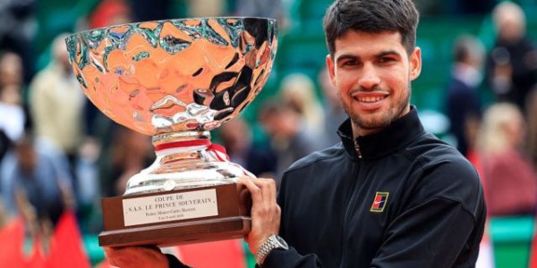 MK体育官方网站-阿尔卡拉斯冠军积分超越辛纳 红土四大赛仅差罗马