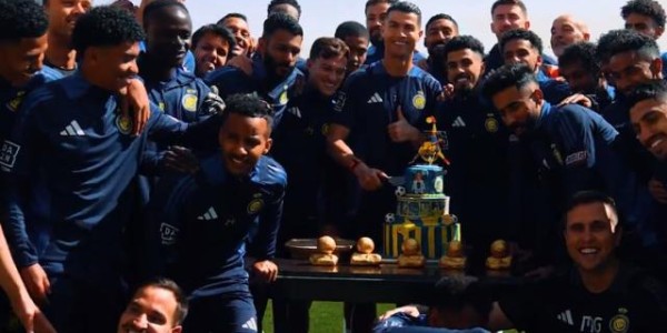 MK体育官网-C罗40岁生日各路祝福刷屏：传奇生涯，仍未止步