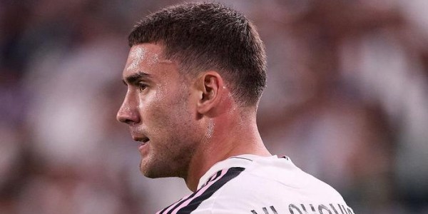 纽卡斯尔联队考虑弗拉霍维奇替代伊萨克