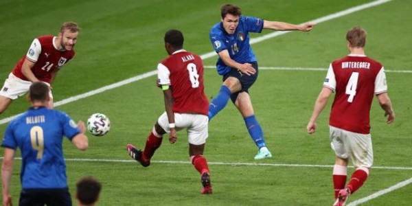 MK体育-梁熙明：“美丽足球”现原形，曼奇尼已交出90分答卷