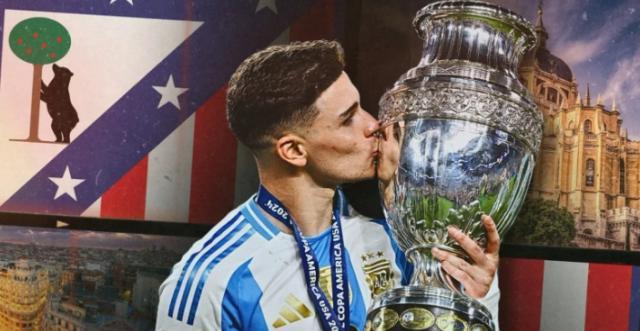 1742052345063004339.jpg 小蜘蛛.jpg