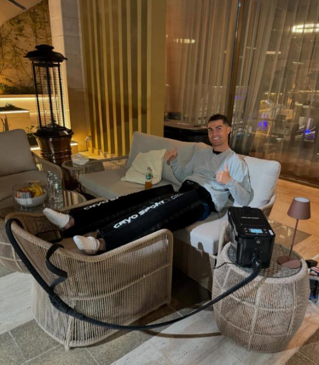 1738769503661042789.png cristiano 2.png